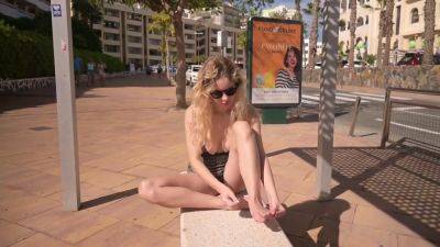 Black Bikini - upornia.com