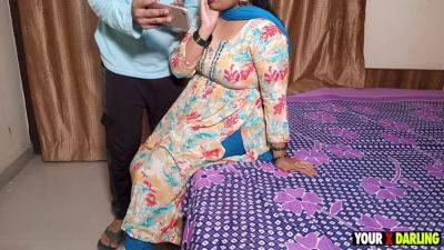 Saggi Mausi Ko Porn Video Dikha Ke Pel Diya Londe Ne Sahi Khel Gaya - hclips.com