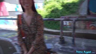 Yenifer Chacon - Go Deeper For The Cash - hclips.com