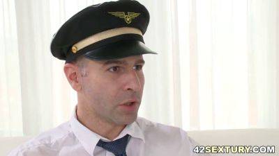 Sofi Goldfinger takes a pilot's big cock up her tight ass - sexu.com - Russia