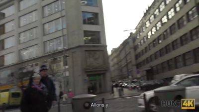 Czech Reality Pornstar Gets Pounded by Cash in POV - sexu.com - Czech Republic