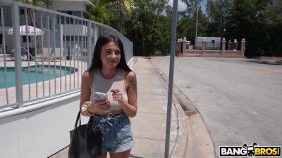 Serena Salgot In Monster Bus - upornia.com