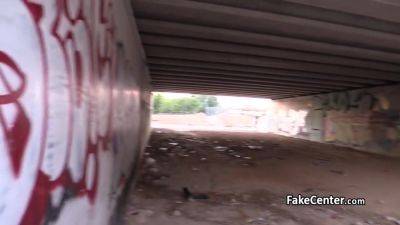 Spunked Babe Outdoors - hclips.com