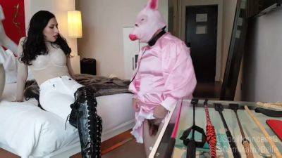 Spoilt Princess Grace - hclips.com