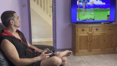Film: Glued To Playing Sonic The Hedgehog. But I Wanted Sex! - hclips.com - Britain