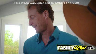 Keep Pumping My Round Butt Until I Cum Handsome - hotmovs.com