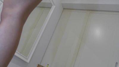 Hottest Brunette Teases Delivery Man Without Panties 6 Min With Leon Lambert - hclips.com