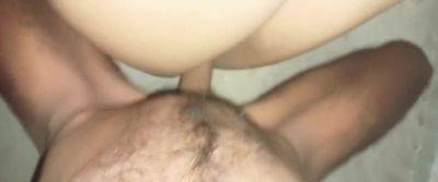 Ab Undar Dal Lo Taras Rahi Phudi Lun Ko - desi-porntube.com - India