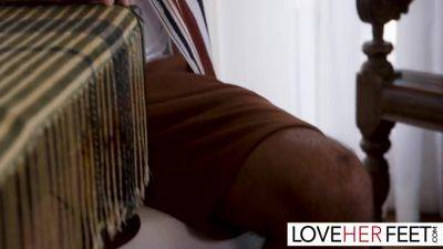 Foot Tour - txxx.com