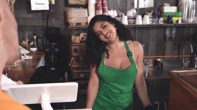 gabriela lopez decides to give duncan saint more - upornia.com