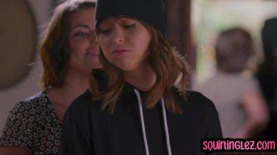 Squirting wild dykes lick wet pussies in 69 position - txxx.com