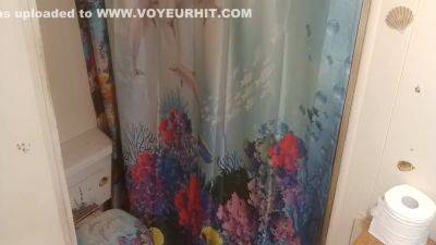 Caught Showering 14 Min - voyeurhit.com