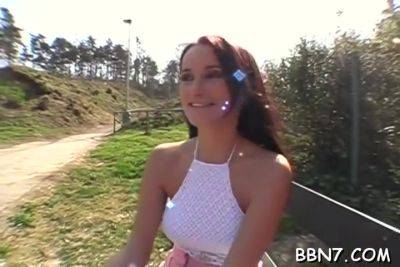 Hot Blowjob At The Club - hclips.com