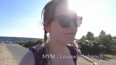 Cap D'agde In Jeune Salope De 21 Ans Fait Un Bukkake Sur Plage Du - upornia.com