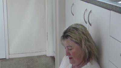 Nz Master Pisses And Cums On His Property As She Sits On The Cold Floor 5 Min - hclips.com