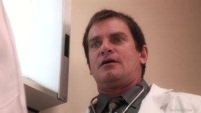 Hot Nurse - upornia.com