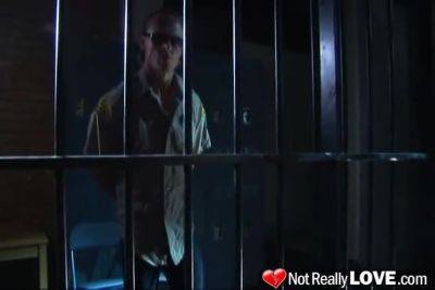 Jamie huxley prison bitch gets her pussy filled - hotmovs.com