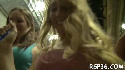 Teens Try To Share A Cock - hclips.com