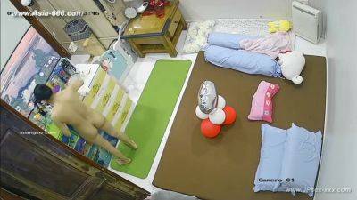 Hackers use the camera to remote monitoring of a lover's home life.595 - hotmovs.com - China