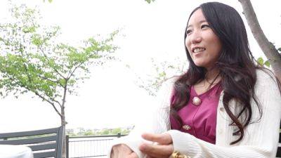 【ド緊張】熟美乳、理想的な曲線美。40歳とは思えない人妻と不倫性交。自然な流れで大量中出しで奥さんマジギレw【無許可中出し】 - txxx.com - Japan