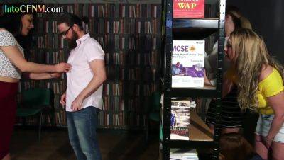 CFNM library babes suckscock in group femdom blowjob - hotmovs.com - Britain