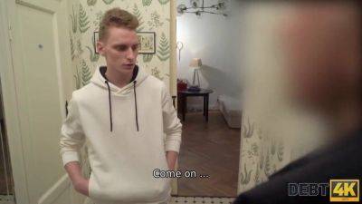 Cuckold husband films debt-caught wife getting rough anal and cash - sexu.com - Russia