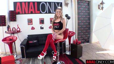 Summer’s Anal Craving - hotmovs.com