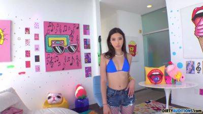 Layla Jenner And Layla S In Laying Pipe In Throat In Hd - upornia.com