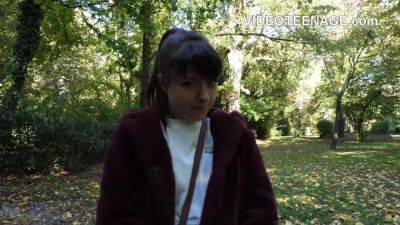 lovely 18 years old teen first porn casting - txxx.com - France