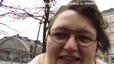 Schwanzwahl (scene07) - hclips.com