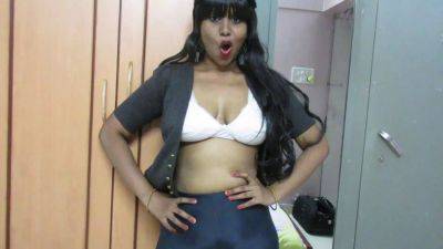 Lily - Watch Lily's Indian Desi Booty Get a Big Oiled Up & Filled with Cum - sexu.com - India