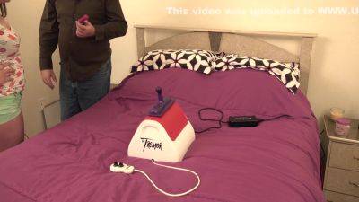 Kendra Got A Gift 14 Min - upornia.com