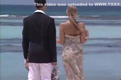 1144-5 9 Min - hotmovs.com - Italy