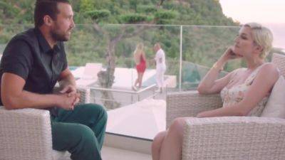 anonymous sex is always best on vacation - upornia.com