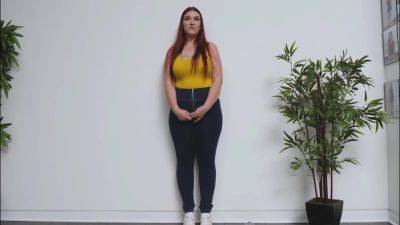 Red with Nice Curves - txxx.com - Usa