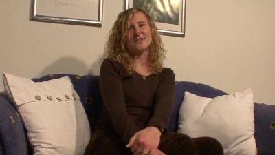 Horny Blonde - Im A To Be Watched While I Masturbate My Pussy With A Sex Toy - upornia.com