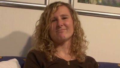 Horny Blonde - Im A To Be Watched While I Masturbate My Pussy With A Sex Toy - upornia.com