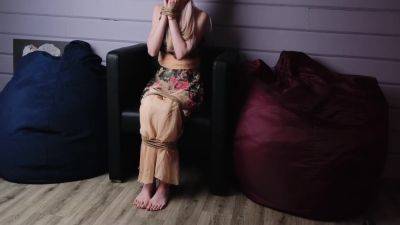 Submissive Wants To Get Free From Punish 6 Min - Kira Loster - hclips.com