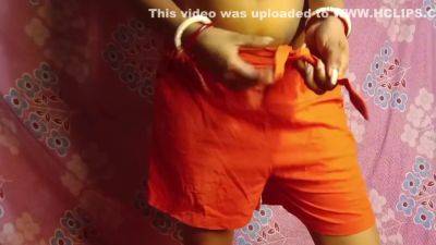 Deshi Bhabhi Wildpriya Masterbed Her Pussy Big Umbrella - hclips.com - India