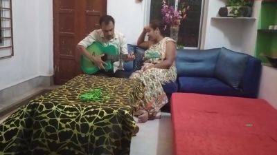 Beautiful Kamwali Bhabhi Fucking With Boss! Desi Xxx - Devar Bhabhi - hclips.com