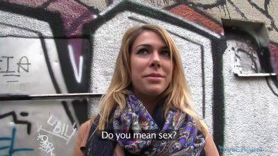 Attractive Blond Hair Babe Takes Knob For Money - videooxxx.com