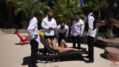 Jesse Pony - Jesse Pony Tip Your Waiters Gets A Five Cock Attitude Adjus - videooxxx.com