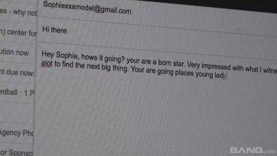 Sophie Garcia: Nerd's Sloppy Cumshot Facial - xxxfiles.com