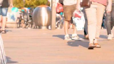 Mia Blow - Mia Blow And Mia B In Bodo Invites To Suck His Big Co - upornia.com