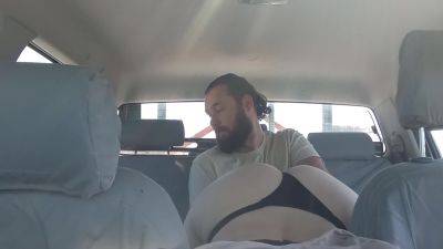 Public Rest Stop During Road Trip Xo Safety First!! - hclips.com