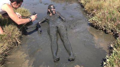 Fuck-ups And Behind Wam Outtakes) Part 2 - hclips.com