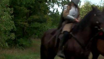 Gets Dp By Two Knights In This Got Era Scene - M A And Nikki Sun - hotmovs.com