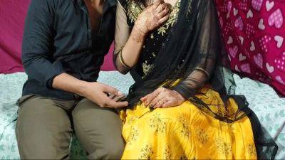 Uncle Ne Beti Ko Paise Deke Choda - hclips.com