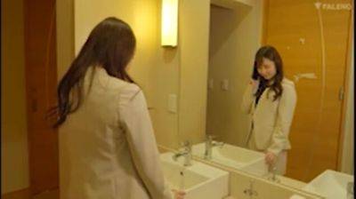 00450,SEX of a woman with a big dick - hclips.com - Japan