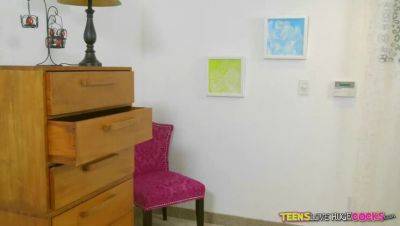 Please Bang Me - Kimberly Moss & Bruno Dickenz: Handjob, Blonde, Big Cock, Stockings - porntry.com